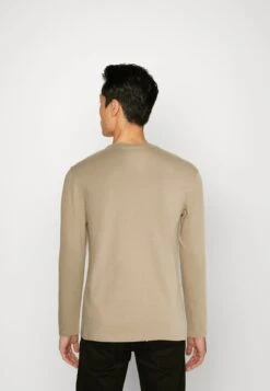 Pier One 5 Pack - Camiseta De Manga Larga - Tan/Light Blue/White -Pier One Mode Outlet Tienda 008645d5688d422a8f4d63dd27c62de9