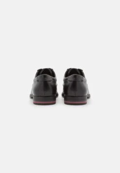 Pier One Unisex - Zapatos De Vestir - Black -Pier One Mode Outlet Tienda 0167b8efc11a474fa58ea9e54d5eab0d