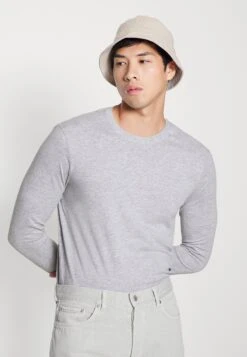 Pier One 5 Pack - Camiseta De Manga Larga - Light Grey/White/Black 12 Pier One 5 Pack - Camiseta De Manga Larga - Light Grey/White/Black -Pier One Mode Outlet Tienda 13d2778c891a44c2877f7643ec98e1b6