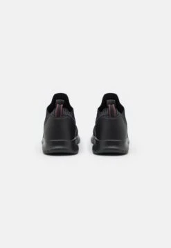 Pier One Zapatillas - Black -Pier One Mode Outlet Tienda 147e323d7d4243f58c8352116ecde75b