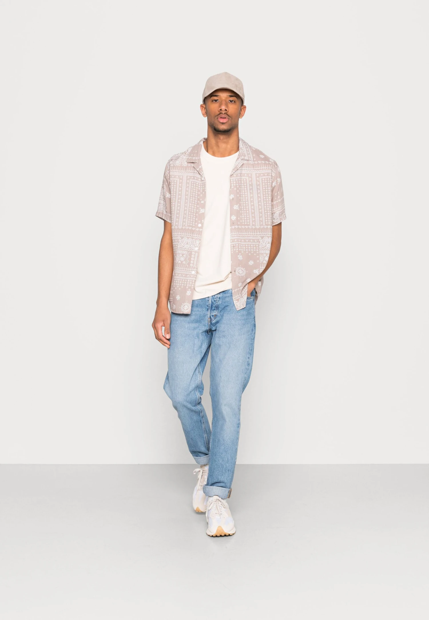 Pier One Unisex - Camisa - Beige 2 Pier One Unisex - Camisa - Beige - Imagen 2