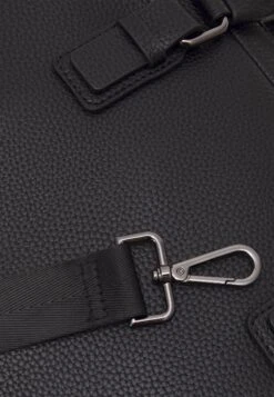 Pier One Funda Para Portátil - Black 7 Pier One Funda Para Portátil - Black -Pier One Mode Outlet Tienda 2415bc75817340989b2ffb6bb4b02177