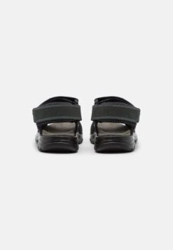 Pier One Sandalias De Senderismo - Black 8 Pier One Sandalias De Senderismo - Black -Pier One Mode Outlet Tienda 26dce482e32c49f999e8fd527a819b69