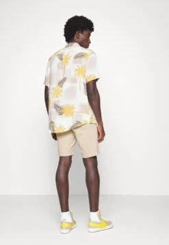 Pier One 2 Pack - Shorts -Dark Blue/Tan 16 Pier One 2 Pack - Shorts -Dark Blue/Tan -Pier One Mode Outlet Tienda 2da84bf7400144ac9ebc4ca05fbe926a