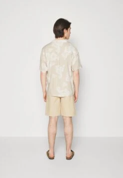 Pier One Camisa - Beige 8 Pier One Camisa - Beige -Pier One Mode Outlet Tienda 38555838f90a4ec7894220fbb43c7981