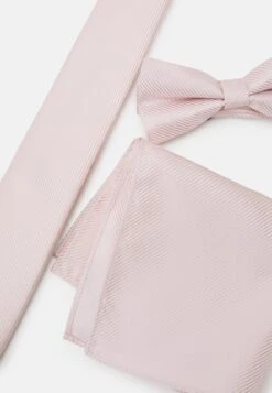 Pier One Set - Corbata - Light Pink 13 Pier One Set - Corbata - Light Pink -Pier One Mode Outlet Tienda 38cf9bf6cce74df0ad204ba662bebed1