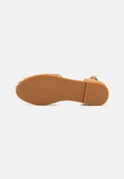 Pier One Leather- Sandalias - Beige 10 Pier One Leather- Sandalias - Beige -Pier One Mode Outlet Tienda 3c9633361b854fb898d9092181dbcfc6