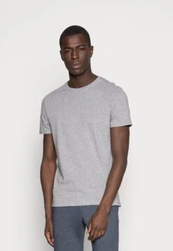 Pier One 3 Pack - Camiseta Básica - White/Black/Light Grey -Pier One Mode Outlet Tienda 4076e7e50d3a4fb78cc08ea42ee0eb04