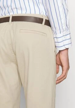 Pier One Pantalones Chinos - Beige -Pier One Mode Outlet Tienda 4318e1a86cf147df8d5ae02961ce37f6