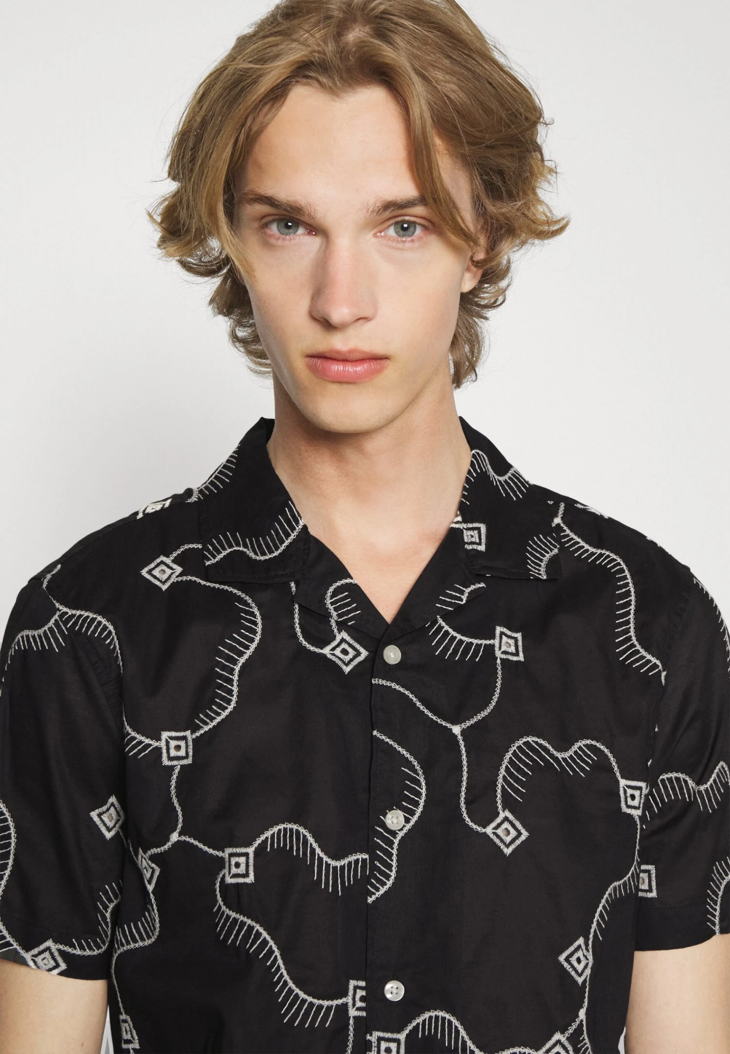 Pier One Camisa - Black 4 Pier One Camisa - Black - Imagen 4