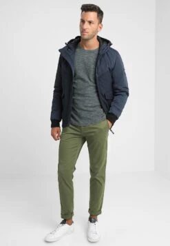 Pier One Pantalones Chinos - Dark Green -Pier One Mode Outlet Tienda 463f702f2ed3482db03c4046bdc1b5b4