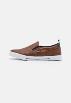 Pier One Unisex - Zapatillas - Cognac