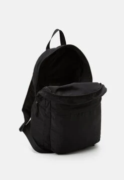 Pier One Travel Compact Backpack Foldable Unisex - Mochila - Black -Pier One Mode Outlet Tienda 5857bf9f87bd4921afcc6369b3f34f5d