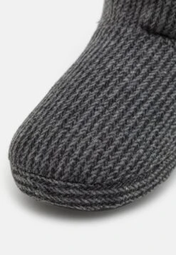 Pier One Unisex - Pantuflas - Dark Grey -Pier One Mode Outlet Tienda 5a68366d04ce4e2b9a6826093156381f