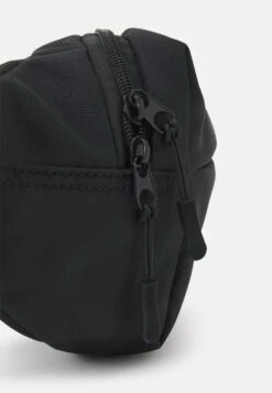 Pier One Riñonera -Black -Pier One Mode Outlet Tienda 5d0cfdbe6ee14ba0885aeb888b747ec9