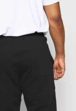 Pier One 2 Pack - Pantalones Deportivos - Black/Mottled Light Grey -Pier One Mode Outlet Tienda 683bc01bd23348d49e0dcf1c7b683939