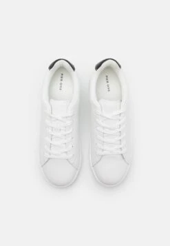 Pier One Unisex - Zapatillas - White -Pier One Mode Outlet Tienda 7e4c4c5ef618483e8d97e3f2dc8cd5b1