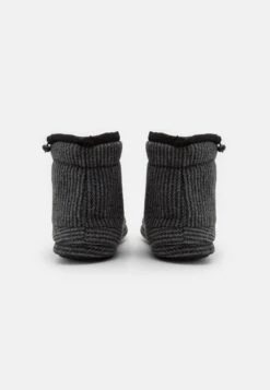 Pier One Unisex - Pantuflas - Dark Grey -Pier One Mode Outlet Tienda 8a41758412c34828a16081f2f0225427