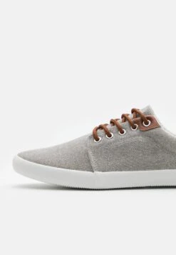 Pier One Unisex - Zapatillas - Light Grey -Pier One Mode Outlet Tienda 8f5660aa856d43a69db14e309615dd5c