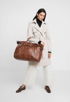 Pier One Unisex - Bolsa De Fin De Semana - Dark Brown 9 Pier One Unisex - Bolsa De Fin De Semana - Dark Brown -Pier One Mode Outlet Tienda 9b2ee97528e947e1a448b265757b5050