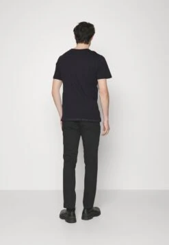 Pier One Camiseta Estampada -Black -Pier One Mode Outlet Tienda a279231ff169482c85317e675105ef98