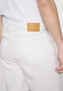 Pier One Colored Twill White Denim - Shorts Vaqueros - White Denim -Pier One Mode Outlet Tienda a636a2d6a4a8465daf4783bb72a28209