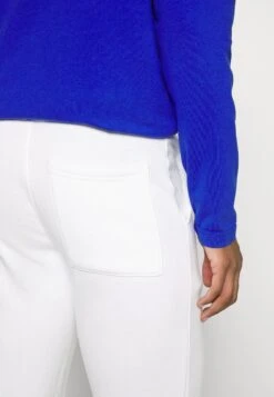 Pier One Pantalones Deportivos - White -Pier One Mode Outlet Tienda ace7318a089d409c9b103de8dccca57a