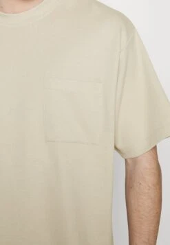 Pier One Camiseta Básica - Beige -Pier One Mode Outlet Tienda af8149f997a441459f465ac3afd75f15