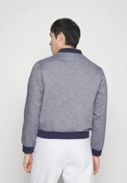 Pier One Chaquetas Bomber - Dark Blue -Pier One Mode Outlet Tienda b1943f9a2db34e26b563b2036d05ec83