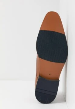 Pier One Leather - Mocasines - Cognac -Pier One Mode Outlet Tienda b33620ba8ab547529ee32df8e71ecc15