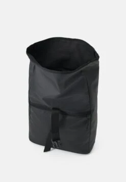 Pier One Tarpaulin Water Repellent Unisex - Mochila - Black -Pier One Mode Outlet Tienda b496b4c13f874365838f471496f42273