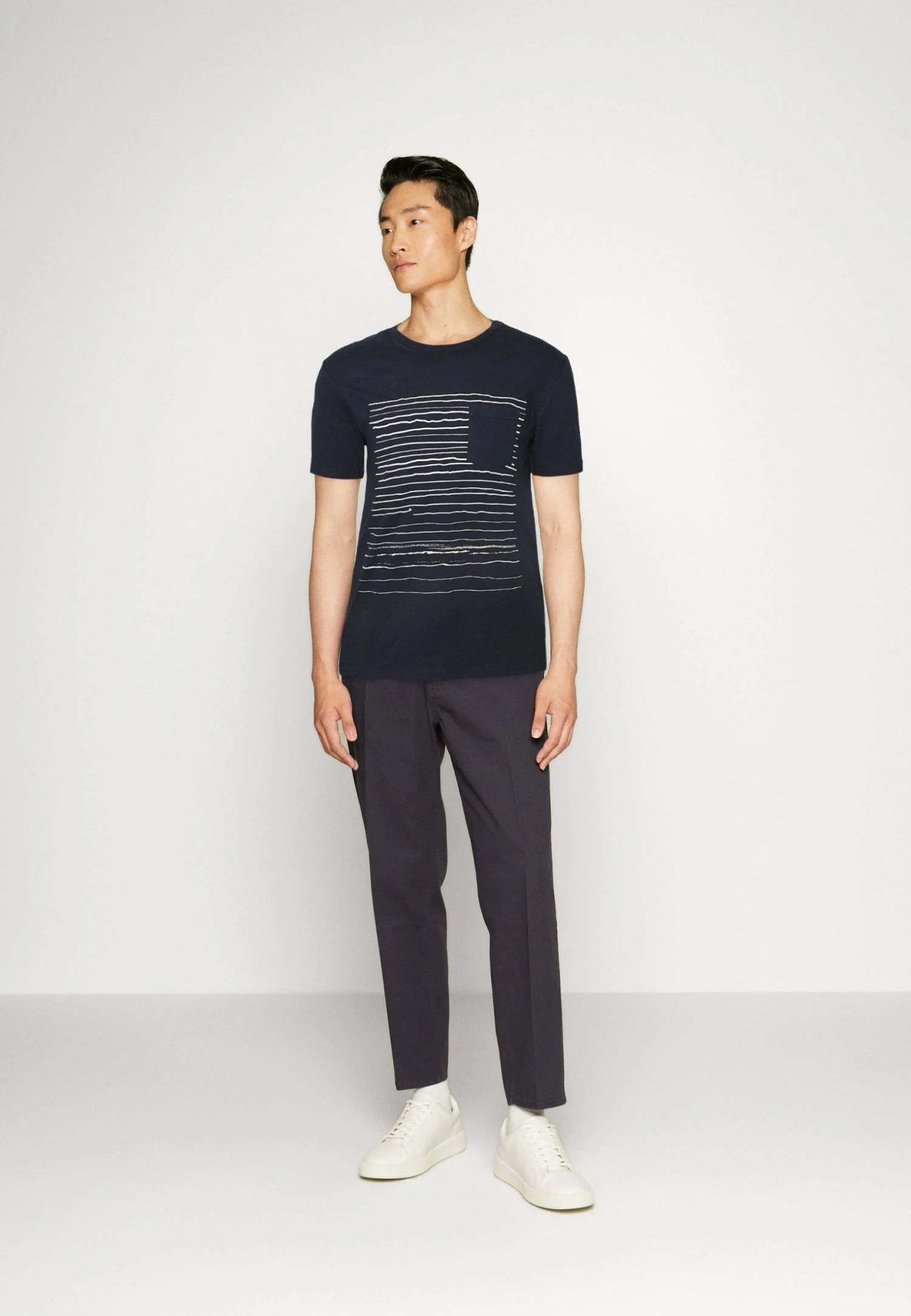 Pier One Camiseta Estampada - Dark Blue 2 Pier One Camiseta Estampada - Dark Blue - Imagen 2