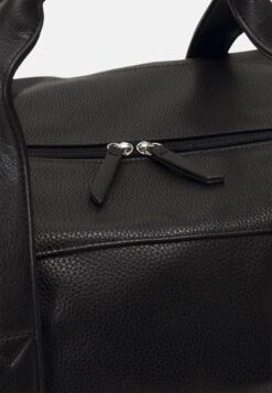 Pier One Unisex - Bolsa De Fin De Semana - Black 11 Pier One Unisex - Bolsa De Fin De Semana - Black -Pier One Mode Outlet Tienda cb67ab17a2484602a1c47f61b617aec4