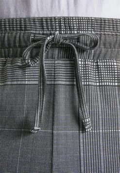 Pier One 3 Pack - Pantalón De Pijama - Blue/Dark Blue/Black -Pier One Mode Outlet Tienda d040857d83c84b9aa67e9aeb5d1e91a0