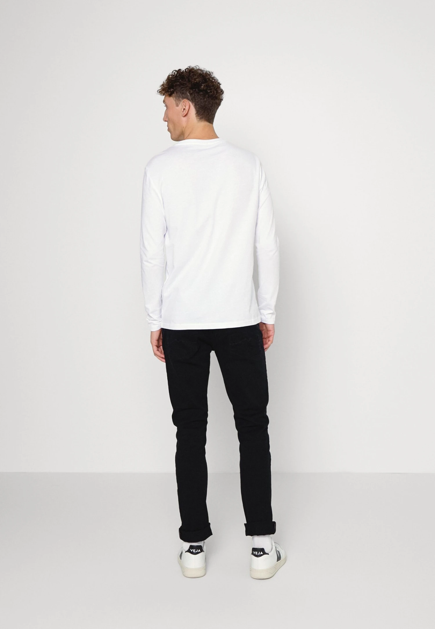 Pier One 5 Pack - Camiseta De Manga Larga - Blue/White/Beige/Olive 3 Pier One 5 Pack - Camiseta De Manga Larga - Blue/White/Beige/Olive - Imagen 3