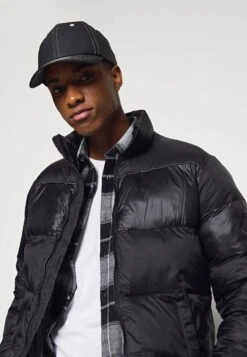 Pier One Block Puffer - Chaqueta De Invierno - Black -Pier One Mode Outlet Tienda d70552691ab94c6d85dc6ddbe3856dec