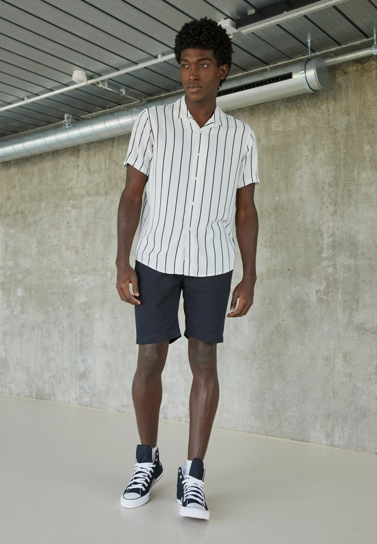 Pier One 2 Pack - Camisa - Black/White 1 Pier One 2 Pack - Camisa - Black/White