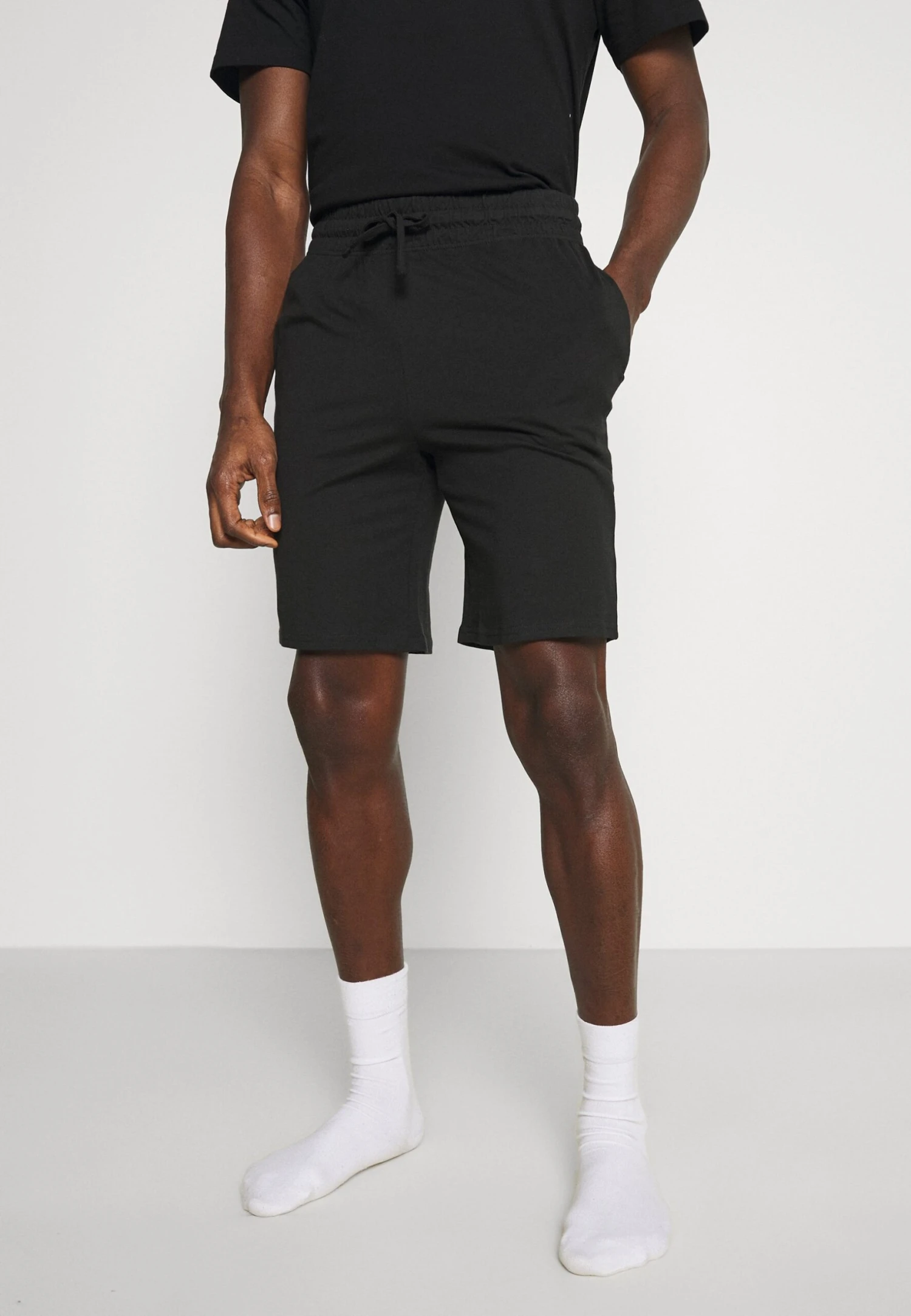 Pier One 3 Pack - Pantalón De Pijama - Black/Mottled Dark Grey/Red 5 Pier One 3 Pack - Pantalón De Pijama - Black/Mottled Dark Grey/Red - Imagen 5