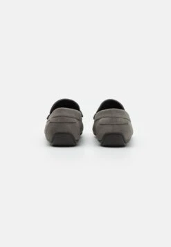 Pier One Mocasines - Grey 8 Pier One Mocasines - Grey -Pier One Mode Outlet Tienda e12ee8a206244ae3ab31011372abcd1c