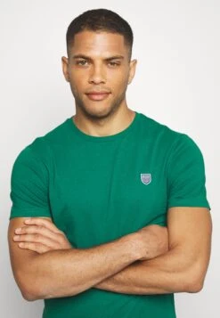 Pier One Camiseta Básica - Dark Green 9 Pier One Camiseta Básica - Dark Green -Pier One Mode Outlet Tienda e6610dc69d754cfbad4f364d0678bb5f