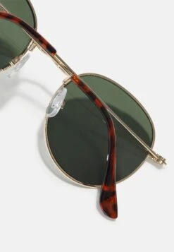 Pier One Unisex - Gafas De Sol - Gold-Coloured/Green -Pier One Mode Outlet Tienda e92d3af19b37403e9750478796cb172c