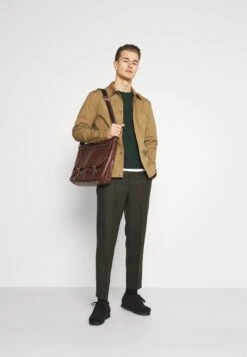 Pier One Basic Crewneck - Jersey De Punto - Mottled Dark Green -Pier One Mode Outlet Tienda eb84a8f377ec474ab86e9d50a09dfb61