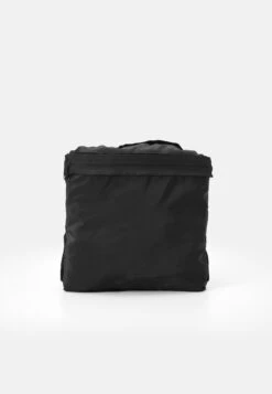 Pier One Travel Compact Backpack Foldable Unisex - Mochila - Black -Pier One Mode Outlet Tienda f50cd304ce794569b21b901aaee2114e
