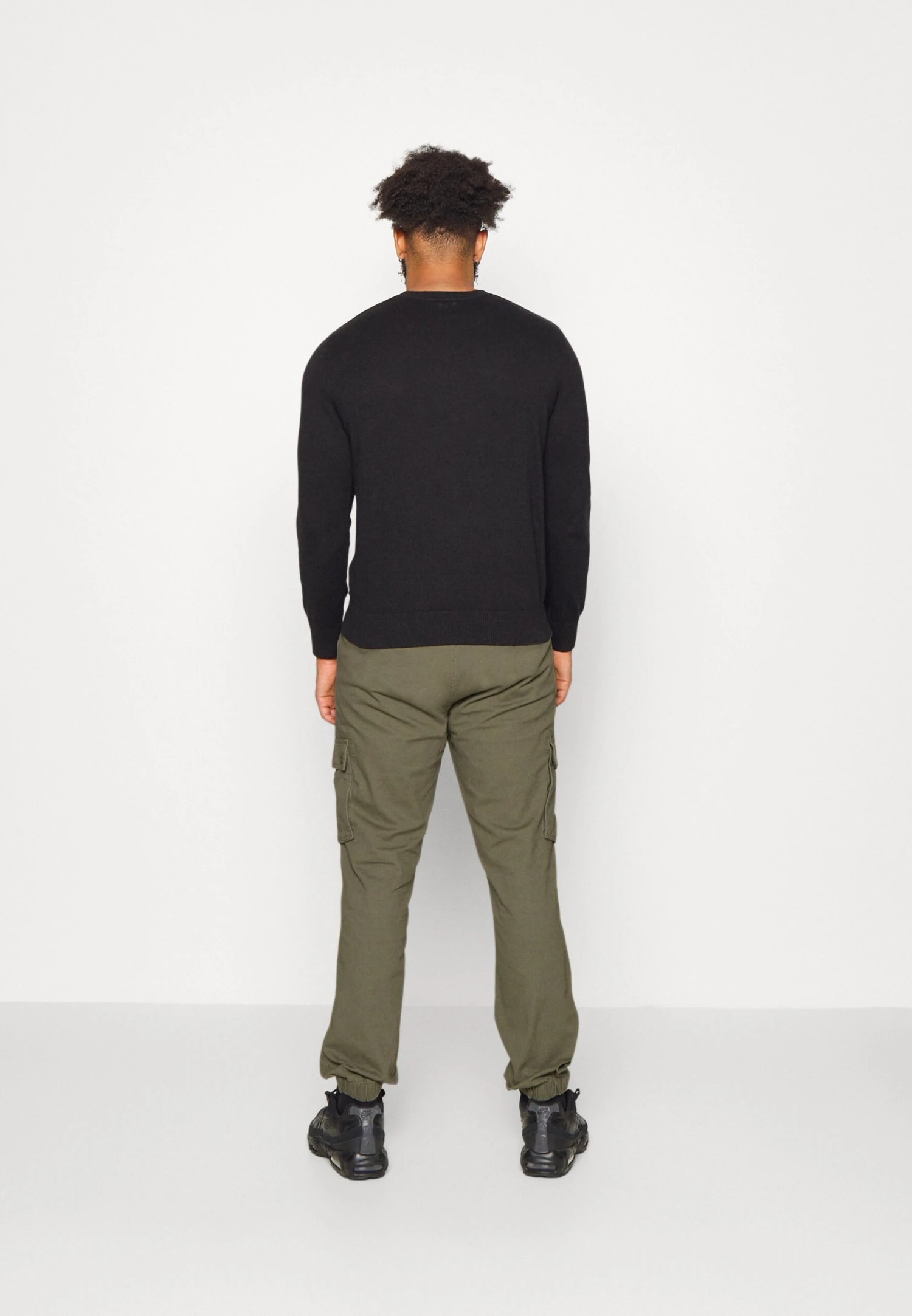 Pier One Pantalones Cargo - Olive 3 Pier One Pantalones Cargo - Olive - Imagen 3