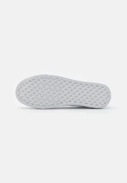 Pier One Unisex - Zapatillas - White -Pier One Mode Outlet Tienda fb9f1eb462204fa4af76aa2dd3442b50