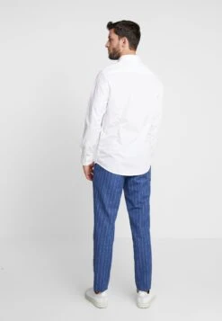 Pier One 2 Pack - Camisa Elegante - White -Pier One Mode Outlet Tienda fe3882eaf28b48838ea76cbb4b0ad904